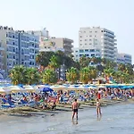 아파트 Ithaki Phinikoudes 307 *