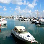 Ithaki Phinikoudes 307 *