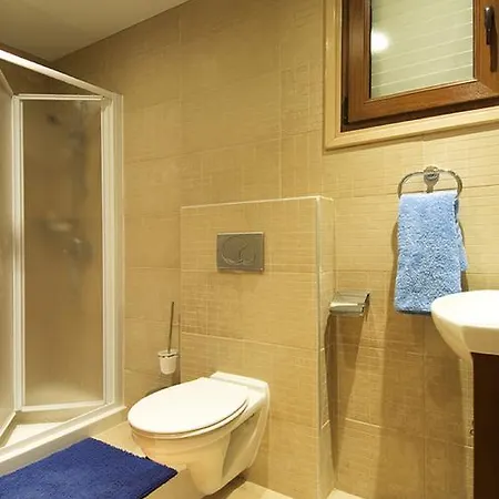 Ithaki Phinikoudes 307 Lägenhet Larnaca