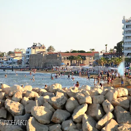 Lägenhet Ithaki Phinikoudes 307