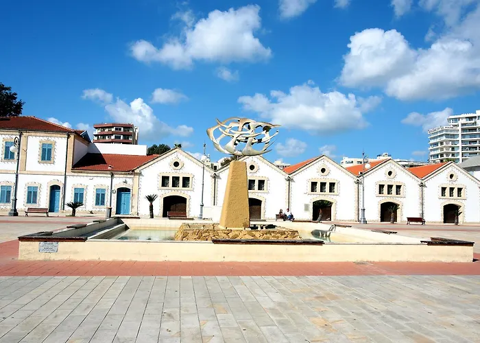 Ithaki Phinikoudes 307 * לרנקה