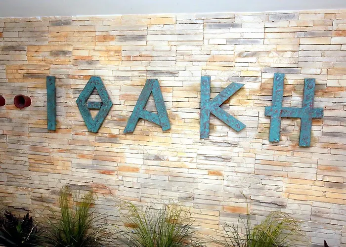 Ithaki Phinikoudes 307 Apartment Larnaca