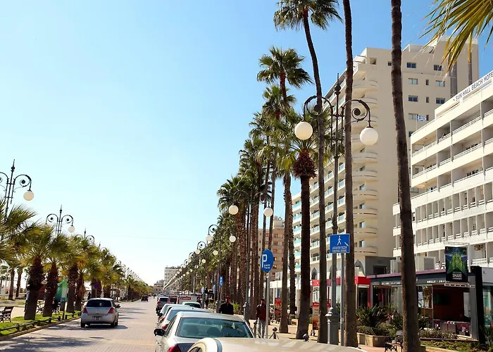 Ithaki Phinikoudes 307 Apartment